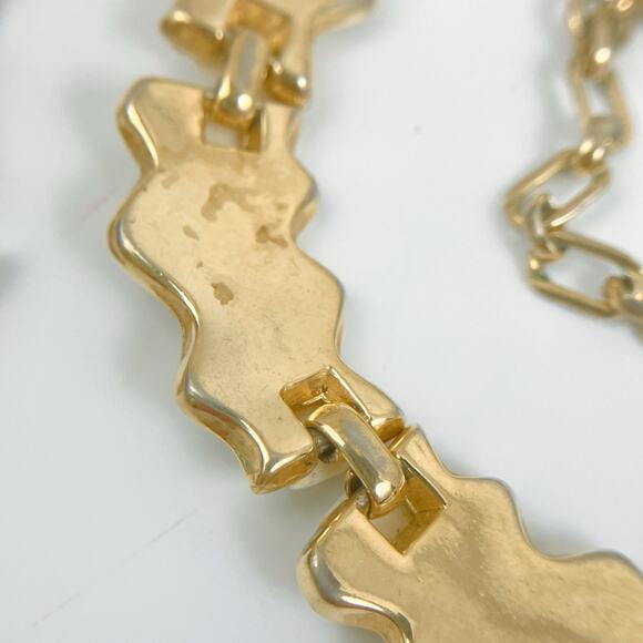 Vintage Signed Trifari Choker Necklace, Modern Zig Zag Chevron - Picture 6 of 11